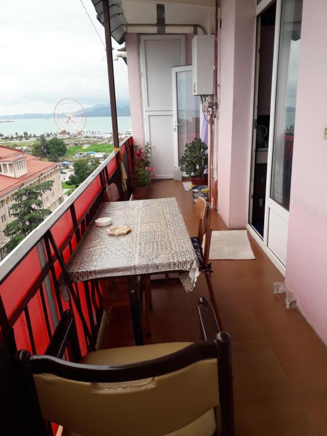 apartment boulevardside Batoumi Extérieur photo